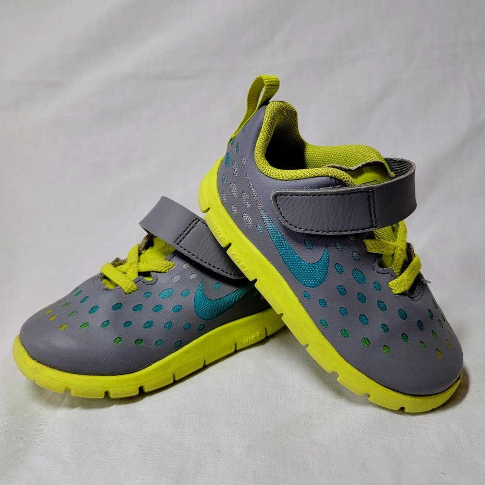 Nike Free Express